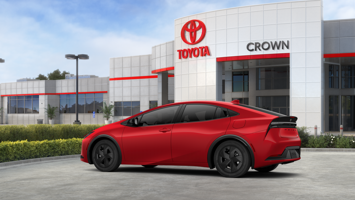 2026 Toyota Prius Plug-In Hybrid SE