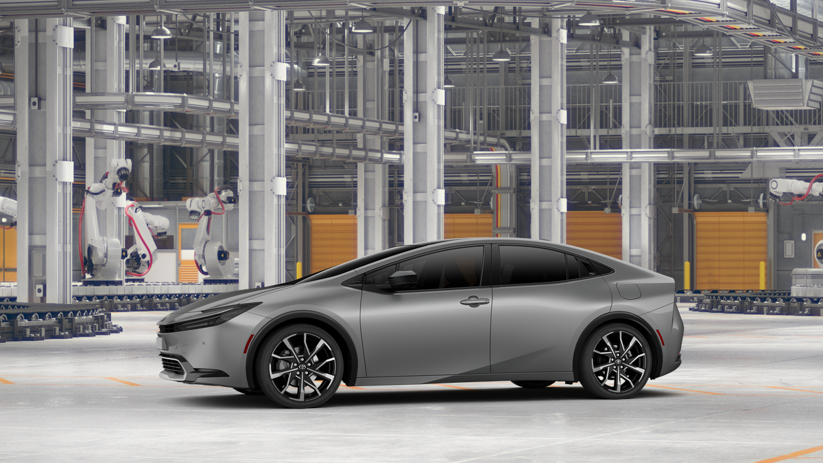 2027 Toyota Prius Plug-in Hybrid XSE Premium