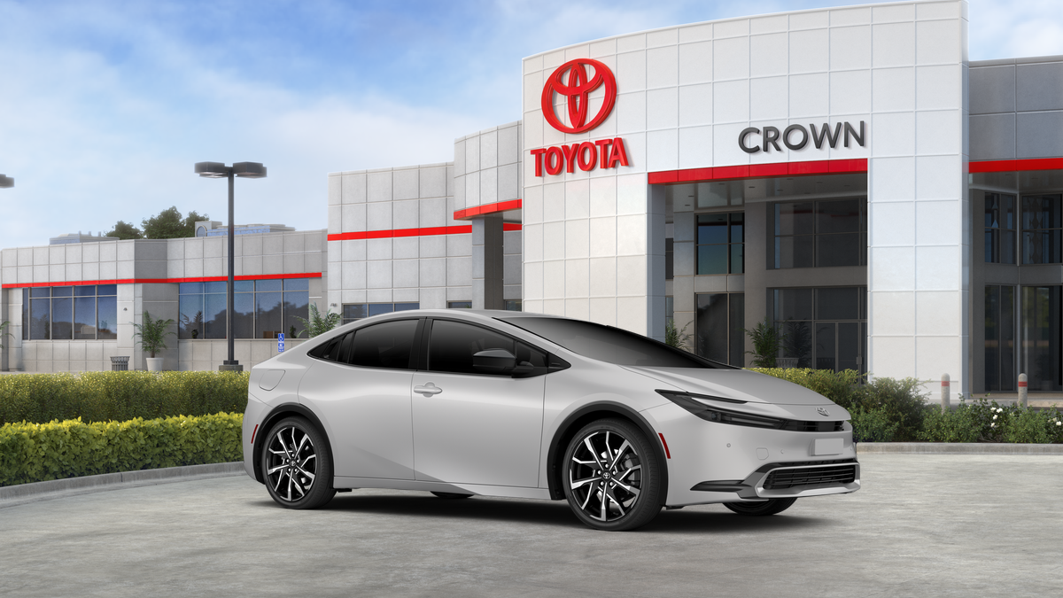 2027 Toyota Prius Plug-in Hybrid XSE