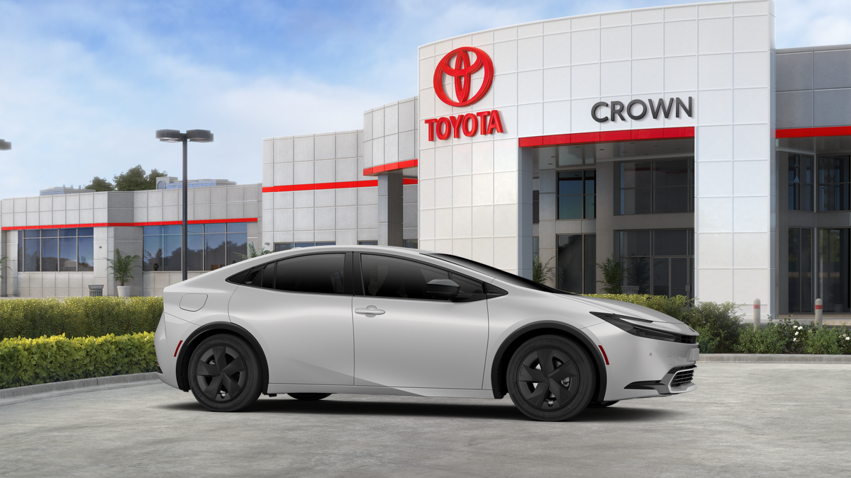 2027 Toyota Prius Plug-in Hybrid SE