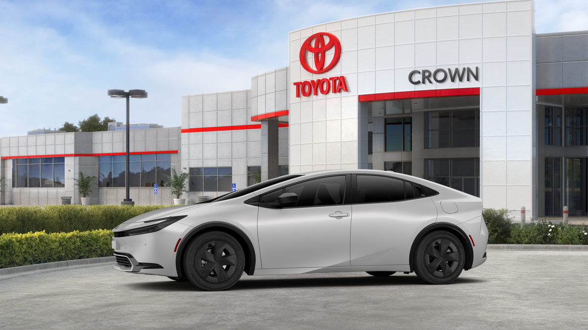 2027 Toyota Prius Plug-in Hybrid SE