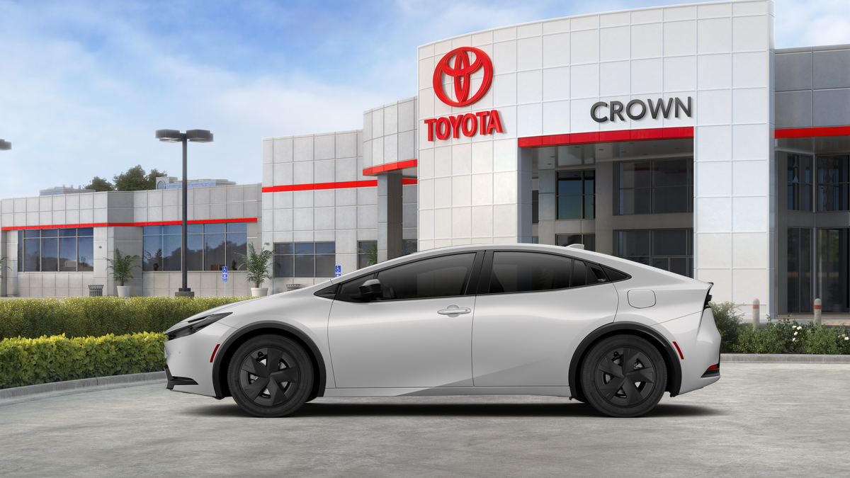 2027 Toyota Prius Plug-in Hybrid SE