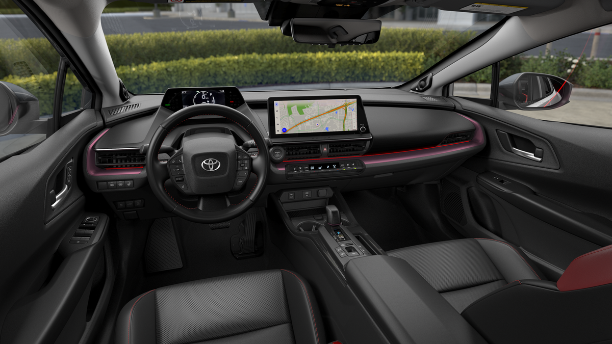 2027 Toyota Prius Plug-in Hybrid XSE Premium