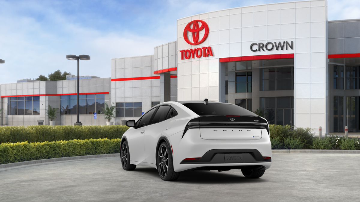 2027 Toyota Prius Plug-in Hybrid XSE Premium