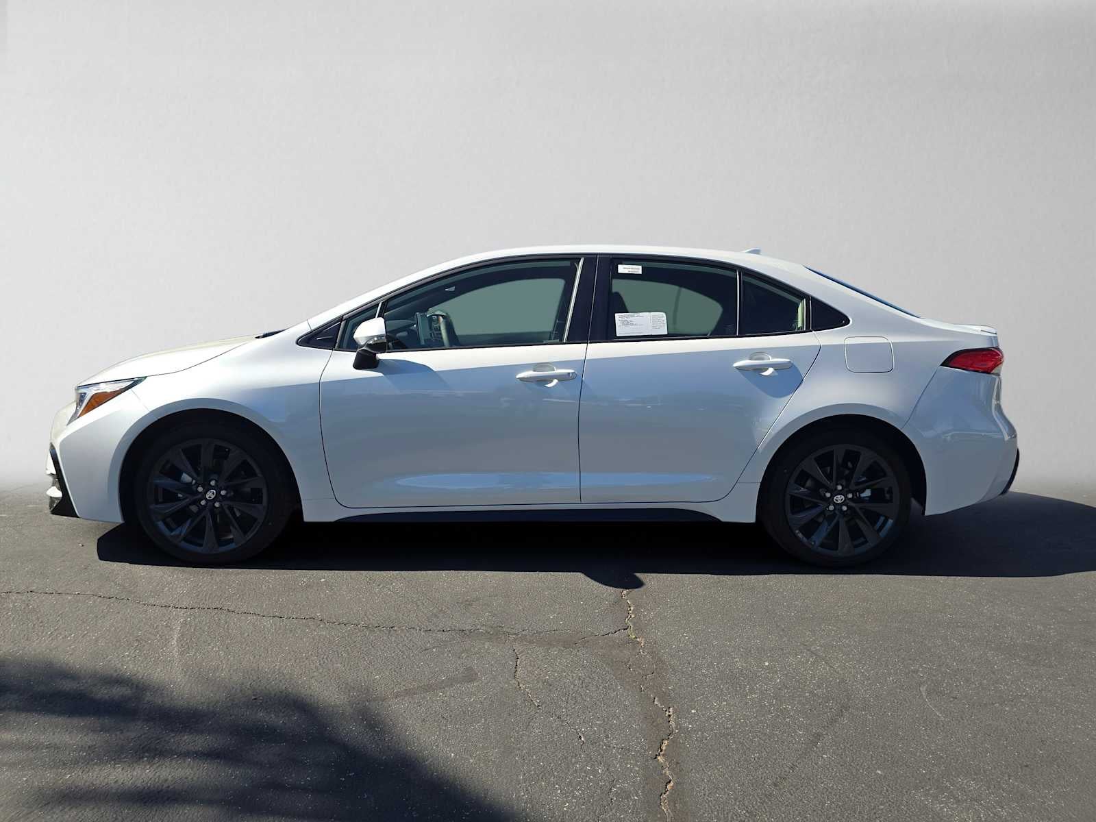 2027 Toyota Corolla Hybrid SE