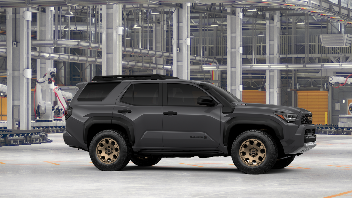 2026 Toyota 4Runner i-FORCE MAX 4Runner Trailhunter