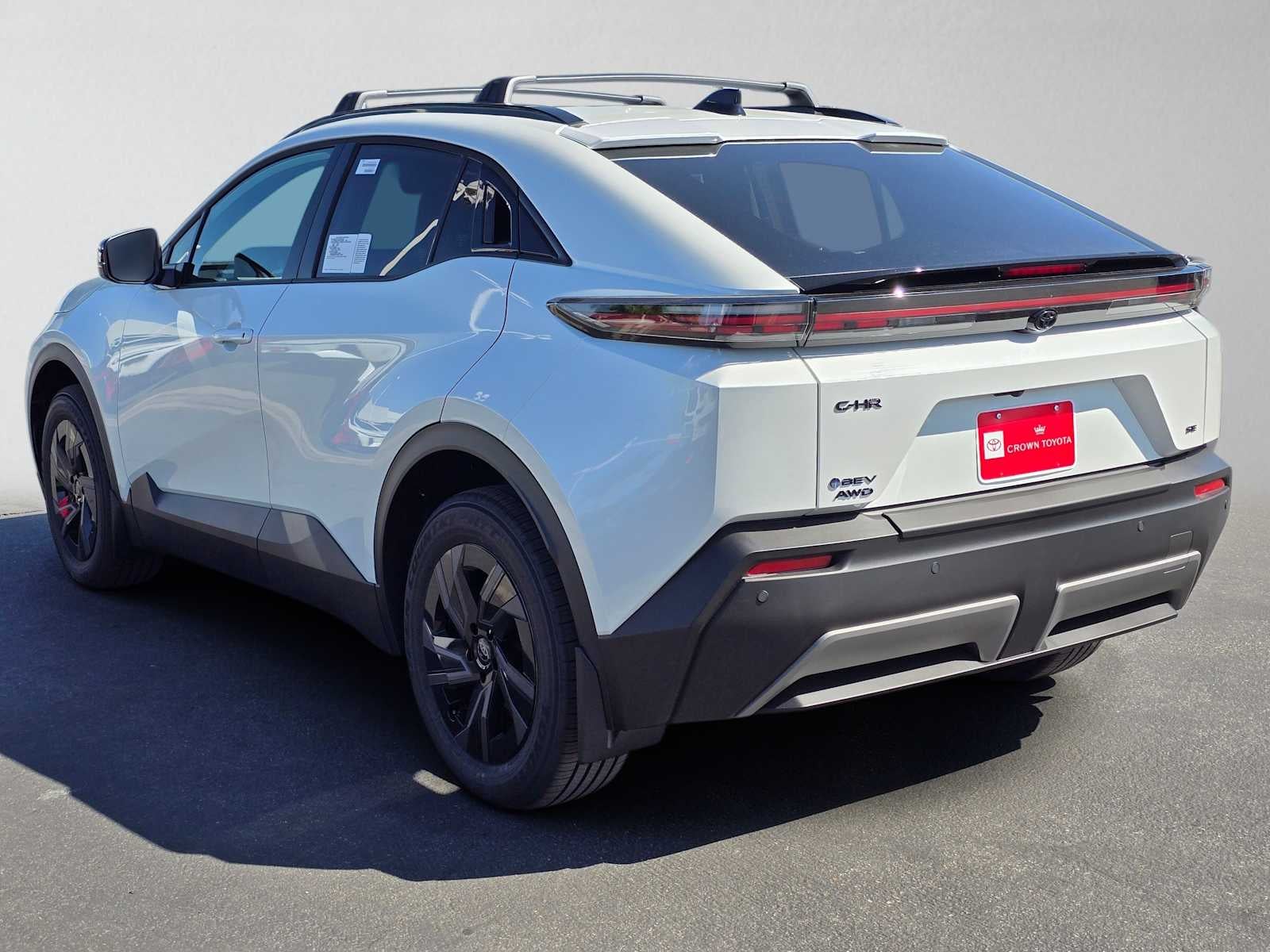 2026 Toyota C-HR SE