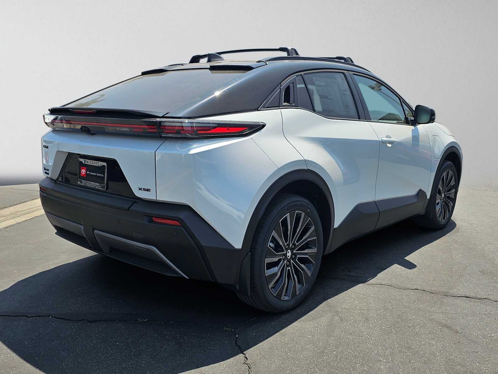 2026 Toyota C-HR XSE