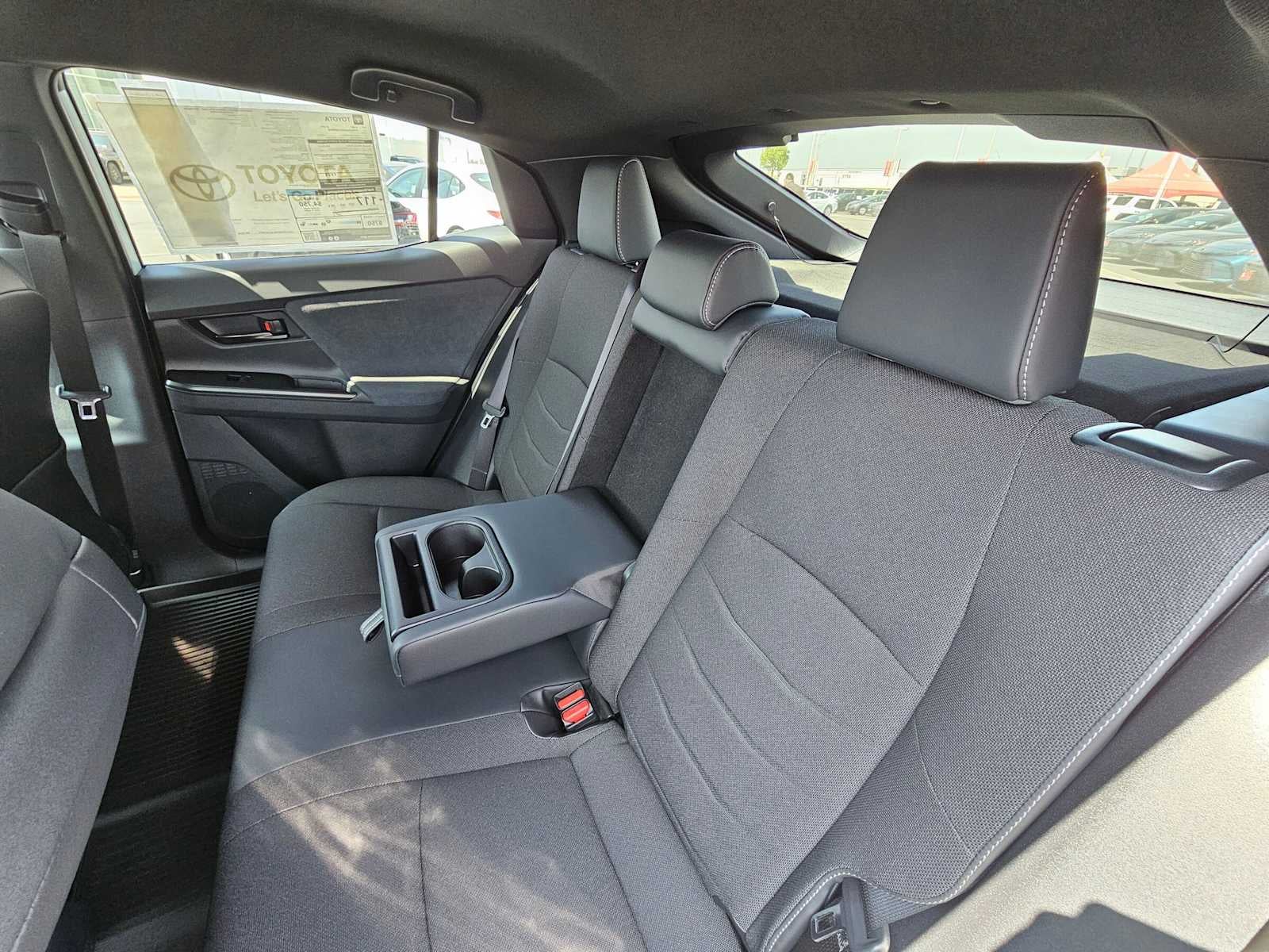 2026 Toyota C-HR SE