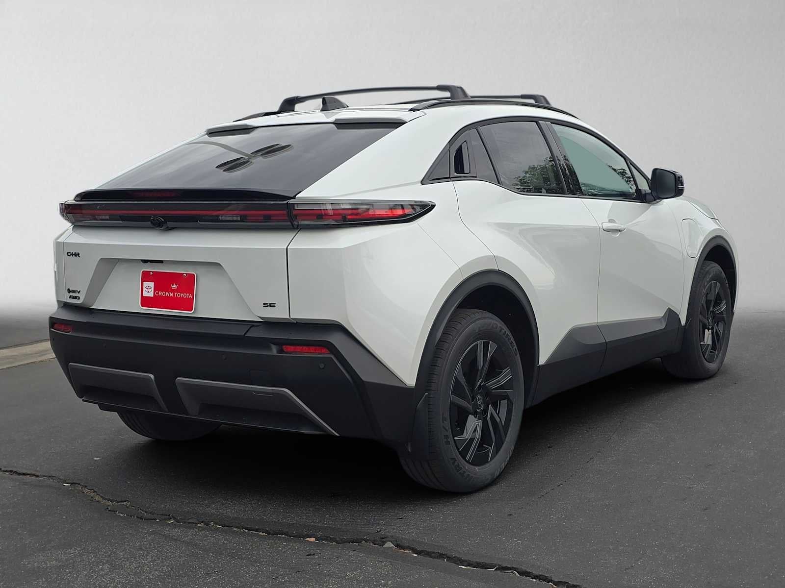 2026 Toyota C-HR SE