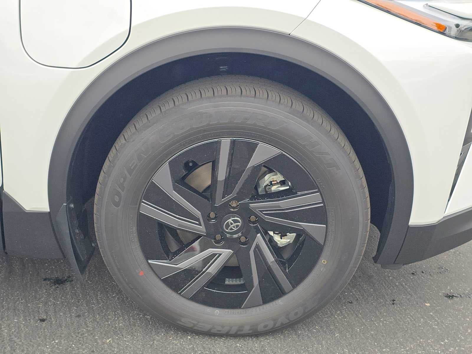 2026 Toyota C-HR SE