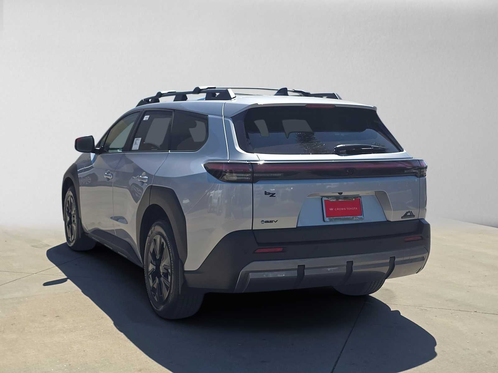 2026 Toyota bZ Woodland Base