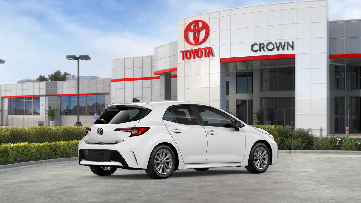 2026 Toyota Corolla Hatchback SE