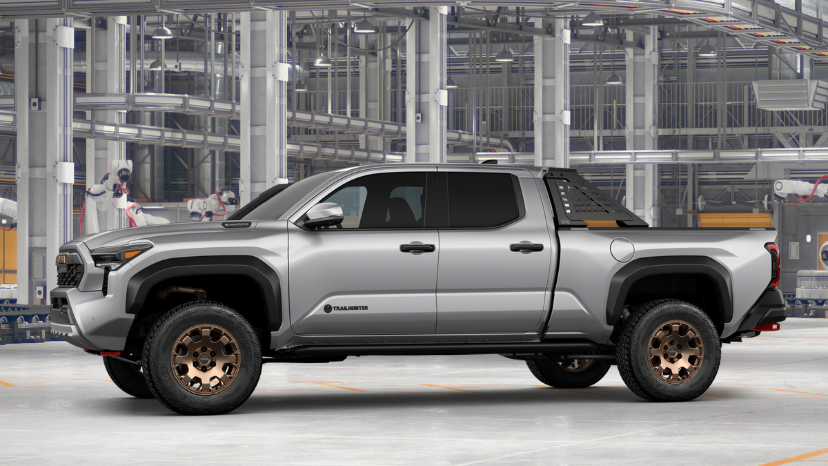 2026 Toyota Tacoma i-FORCE MAX Trailhunter