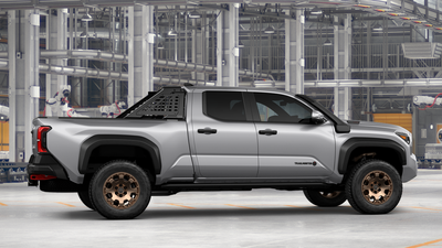 2026 Toyota Tacoma i-FORCE MAX Trailhunter