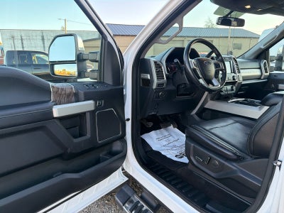 2017 Ford Super Duty F-350 SRW Pickup Lariat