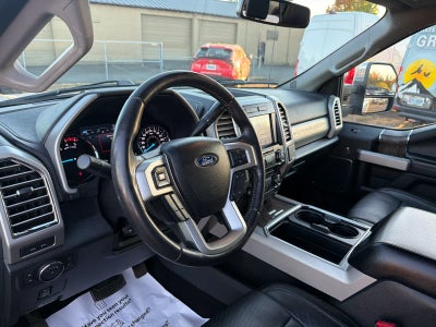 2017 Ford Super Duty F-350 SRW Pickup Lariat
