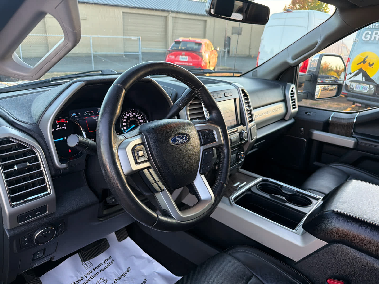 2017 Ford Super Duty F-350 SRW Pickup Lariat