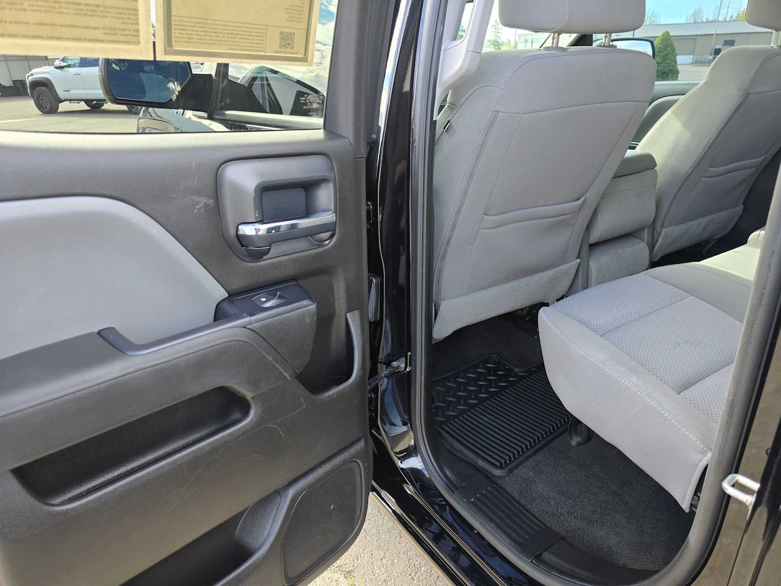 2018 GMC Sierra 1500 4WD Double Cab 143.5"