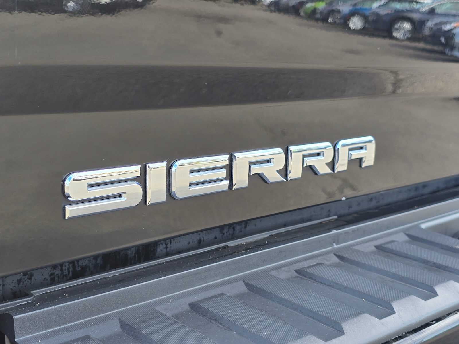 2018 GMC Sierra 1500 4WD Double Cab 143.5"