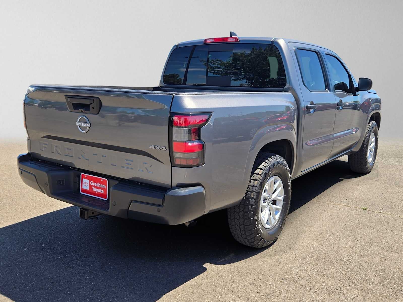 2025 Nissan Frontier S