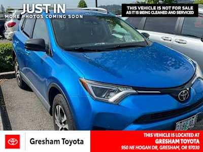 2017 Toyota RAV4 LE