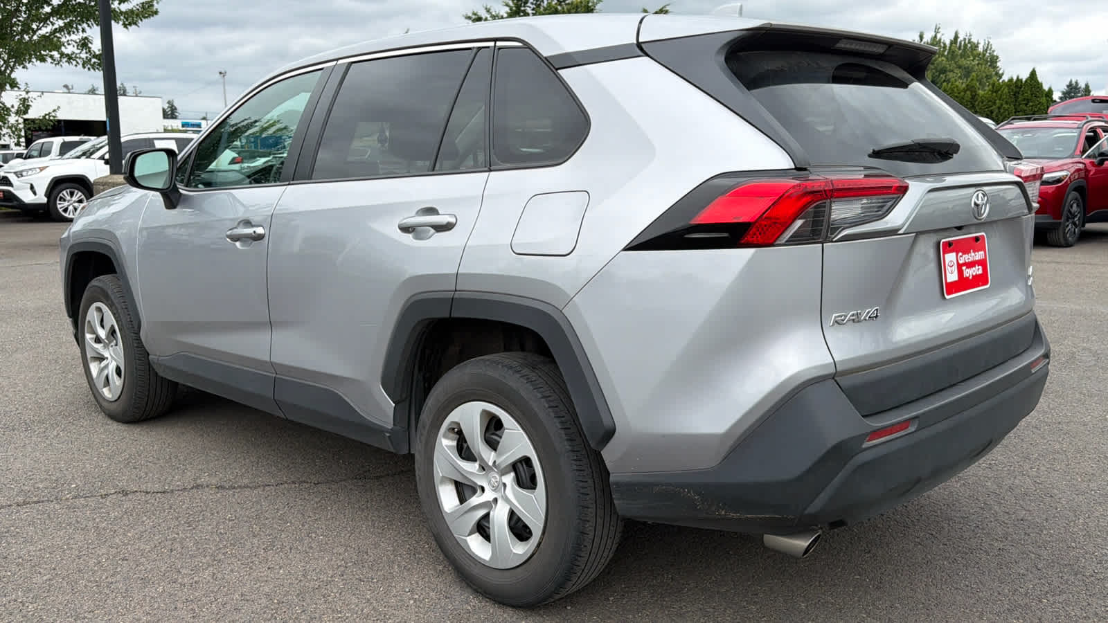 2023 Toyota RAV4 LE