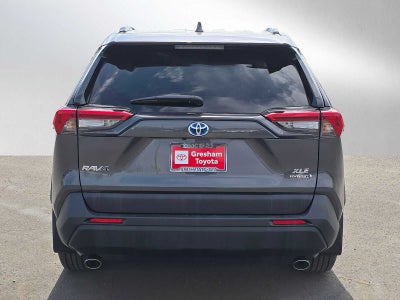 2022 Toyota RAV4 Hybrid XLE