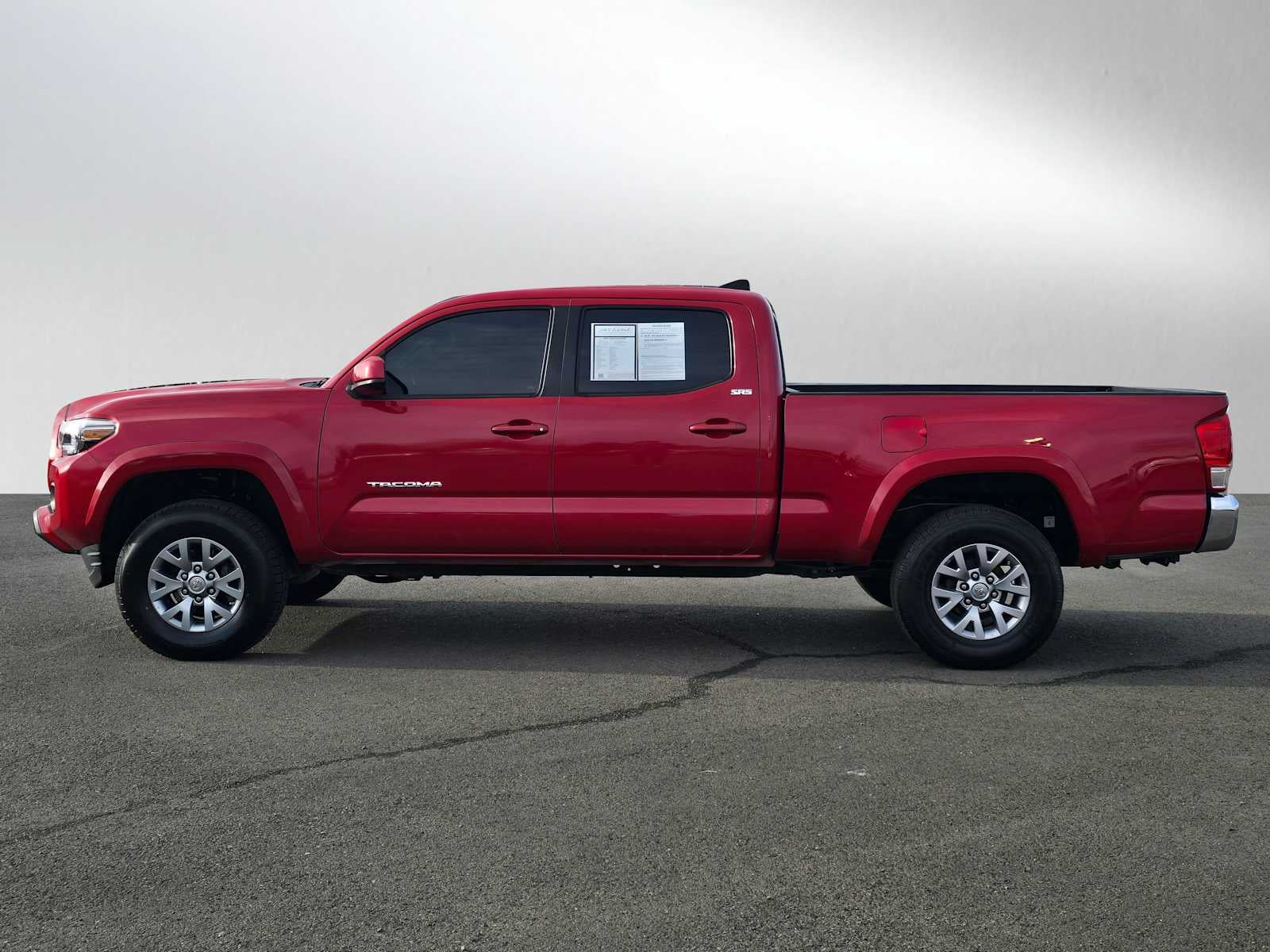 2016 Toyota Tacoma SR5