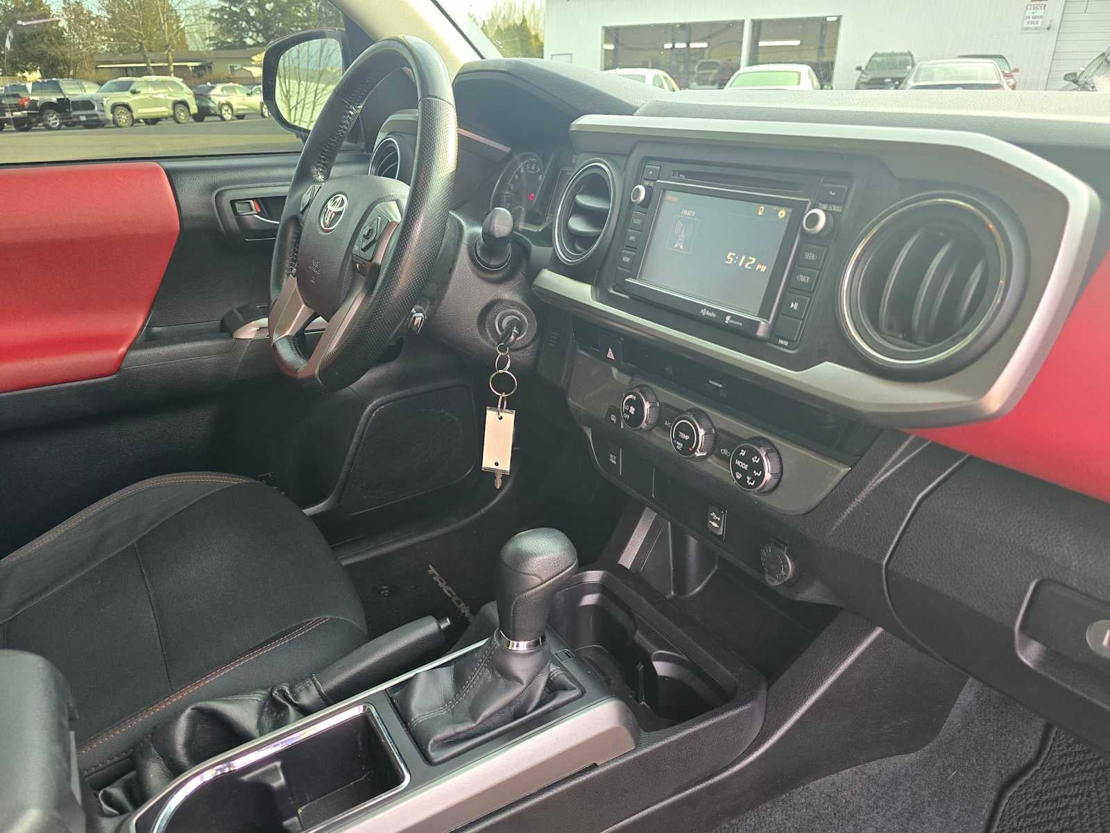 2016 Toyota Tacoma SR5