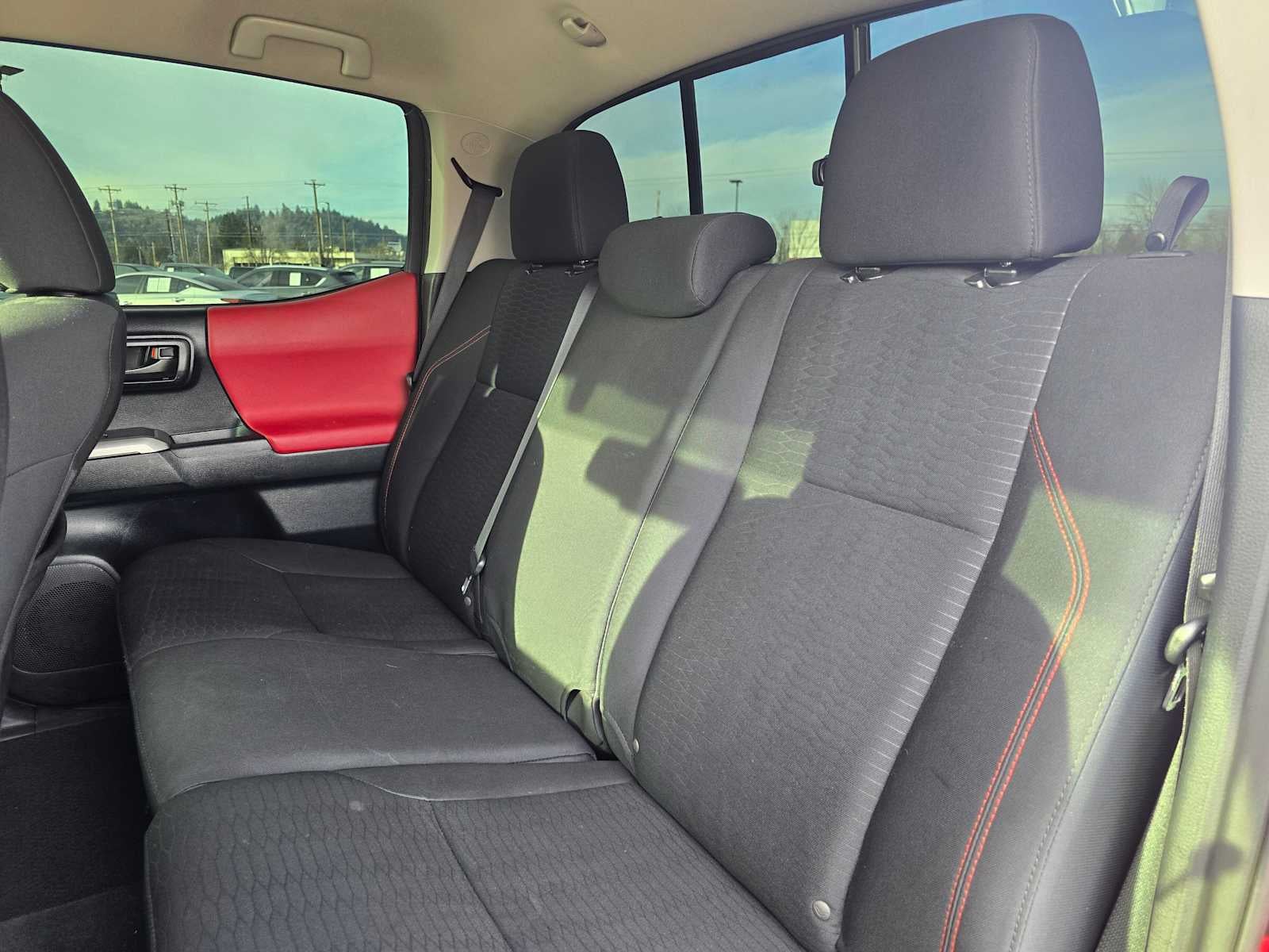 2016 Toyota Tacoma SR5