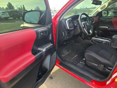 2016 Toyota Tacoma SR5