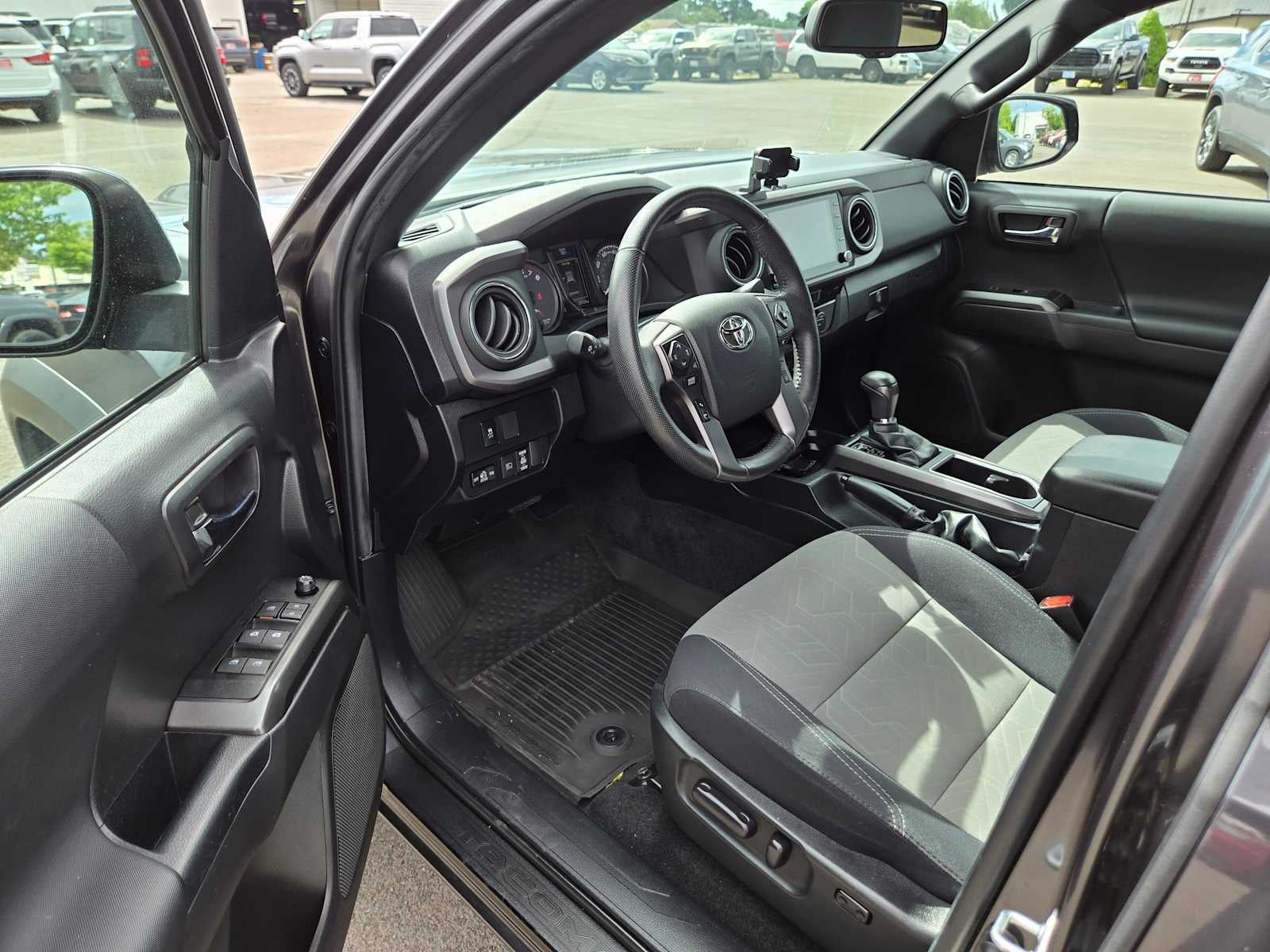 2022 Toyota Tacoma TRD Off Road