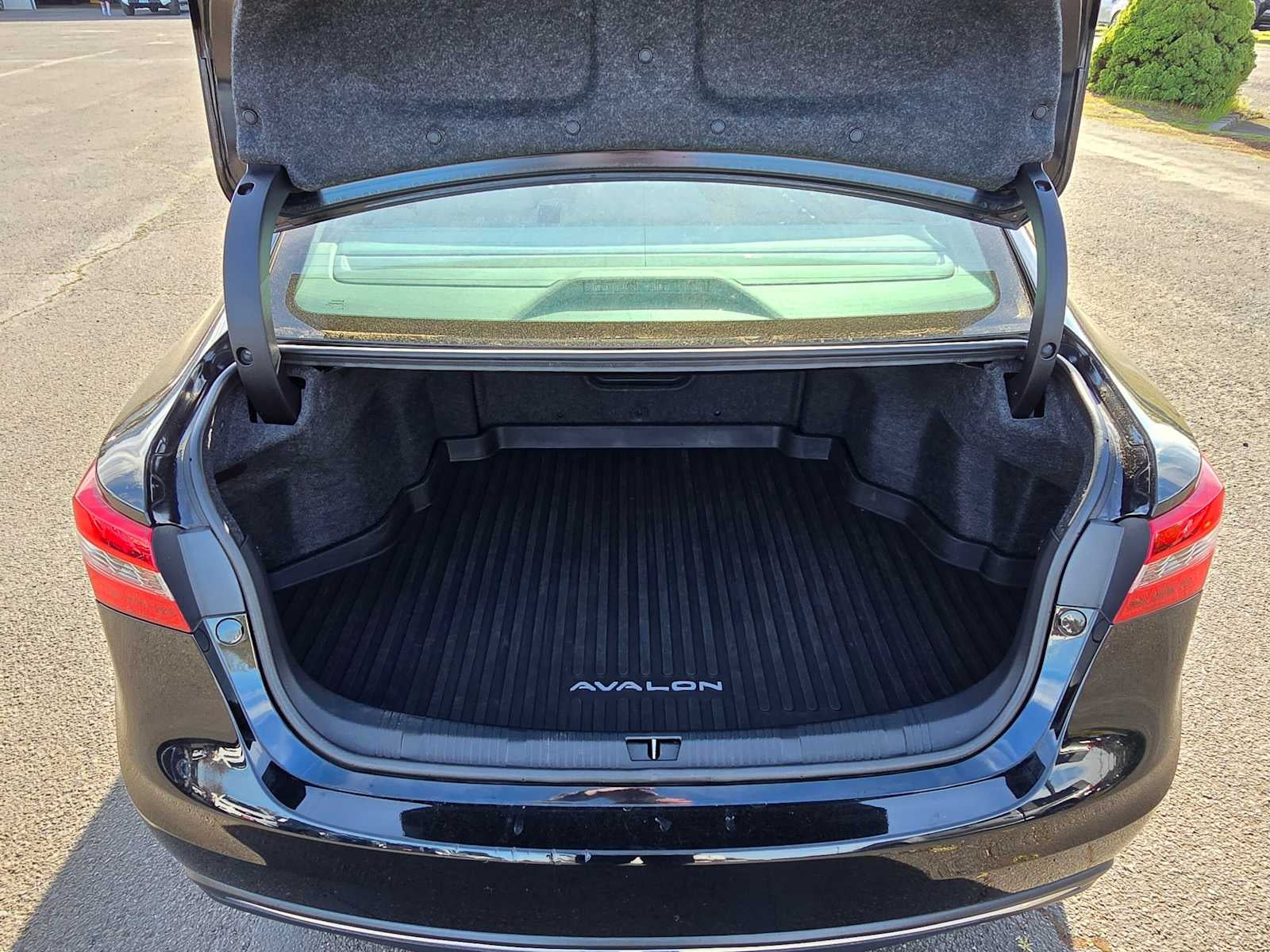 2018 Toyota Avalon Limited