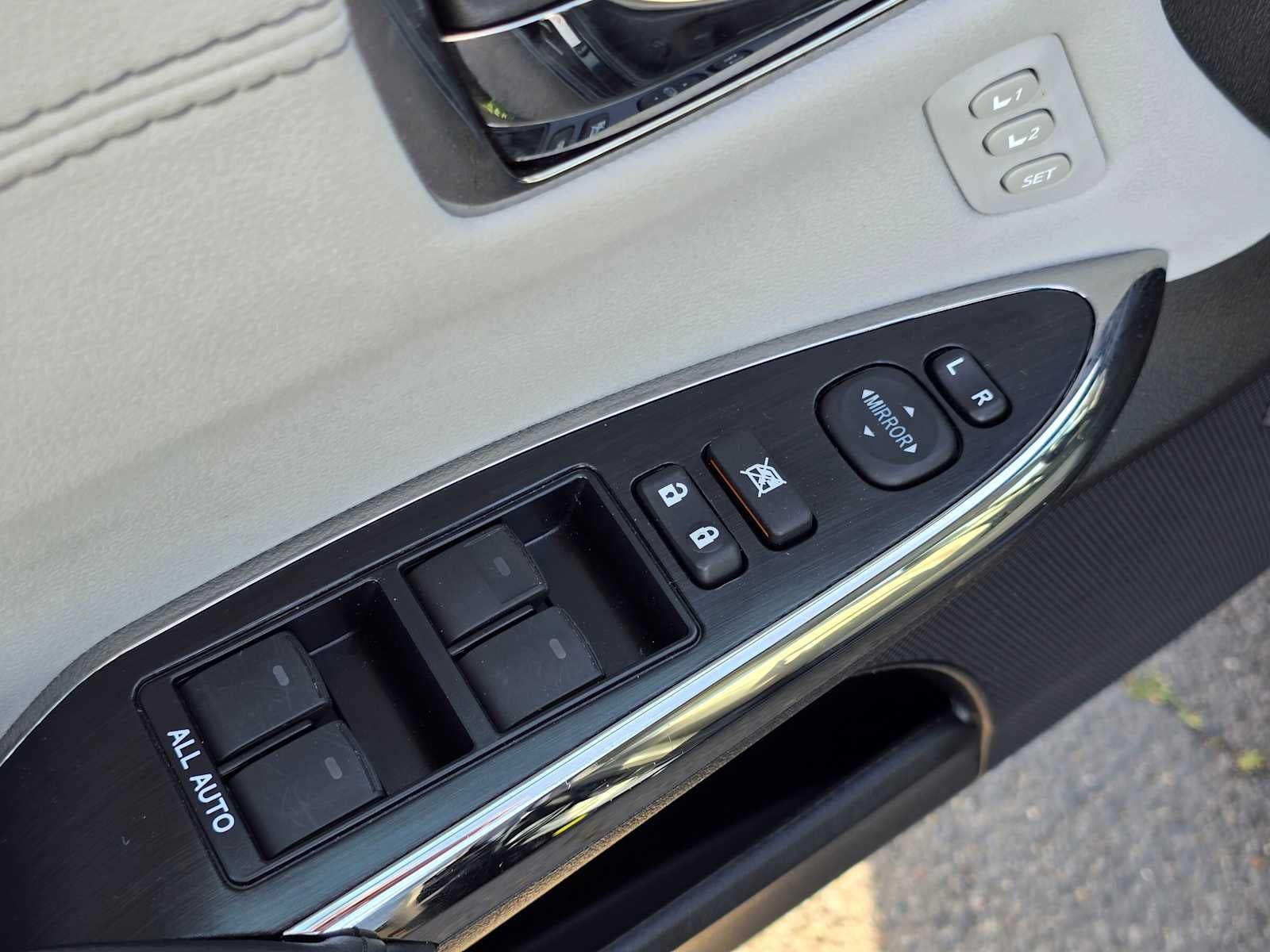 2018 Toyota Avalon Limited