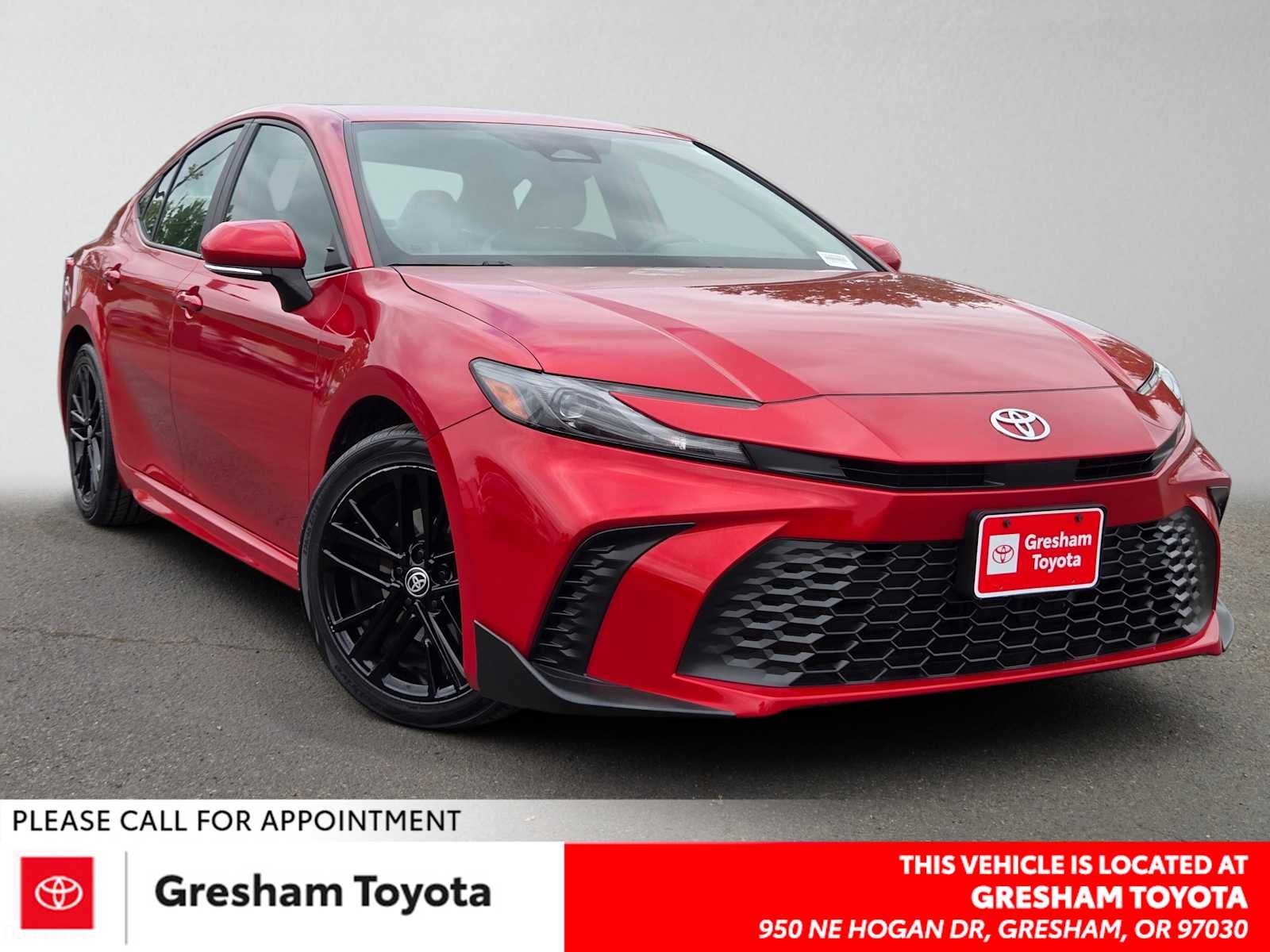 2025 Toyota Camry SE