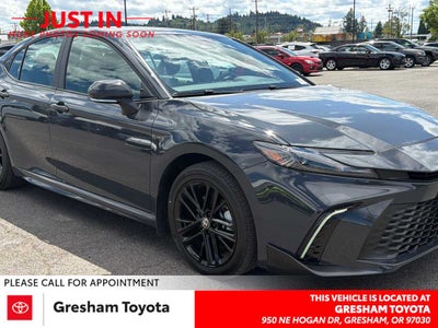 2025 Toyota Camry SE
