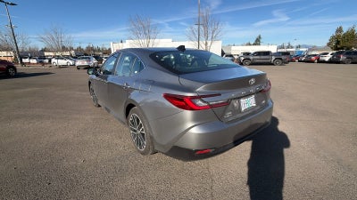 2025 Toyota Camry XLE