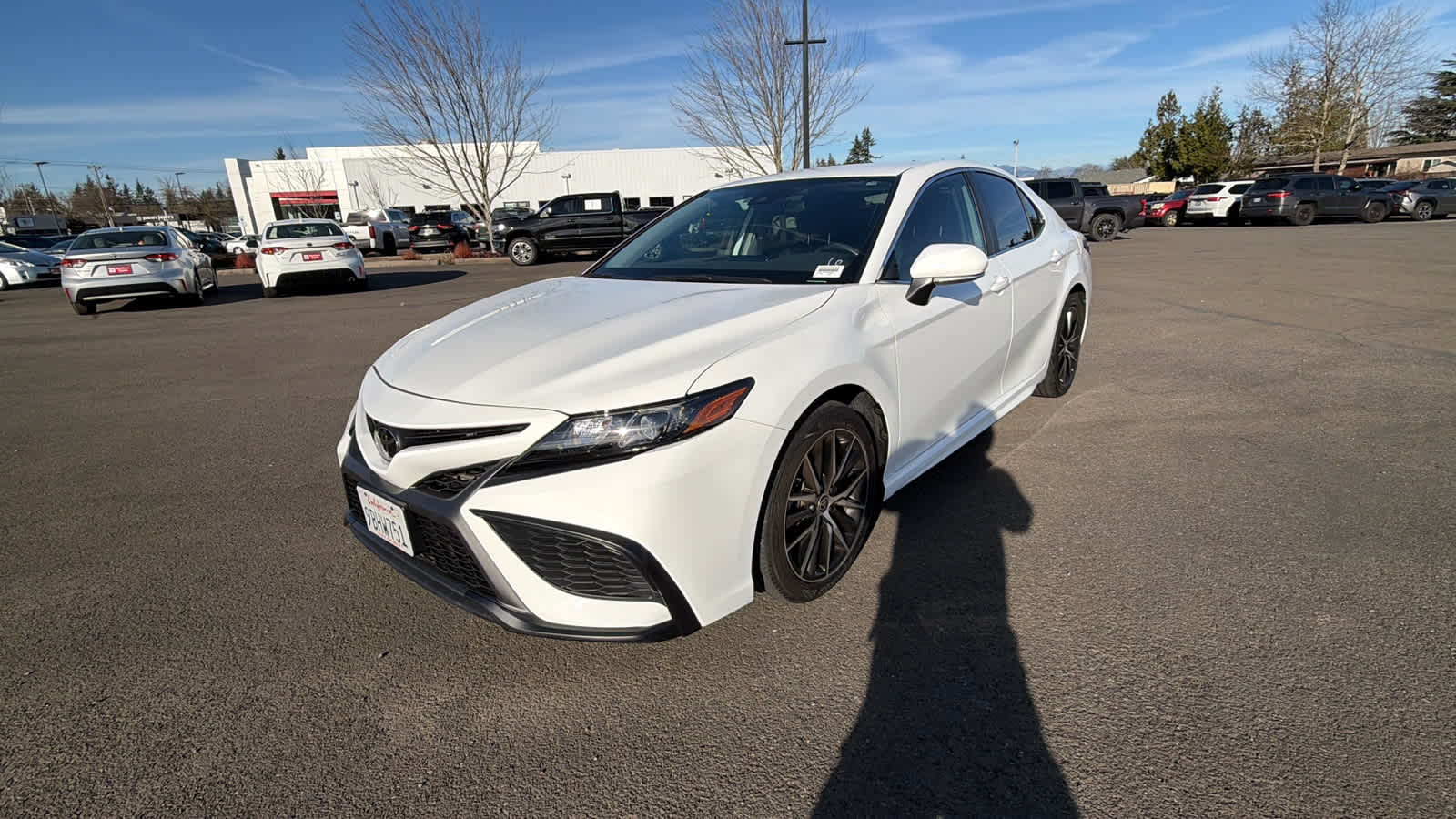 2022 Toyota Camry SE