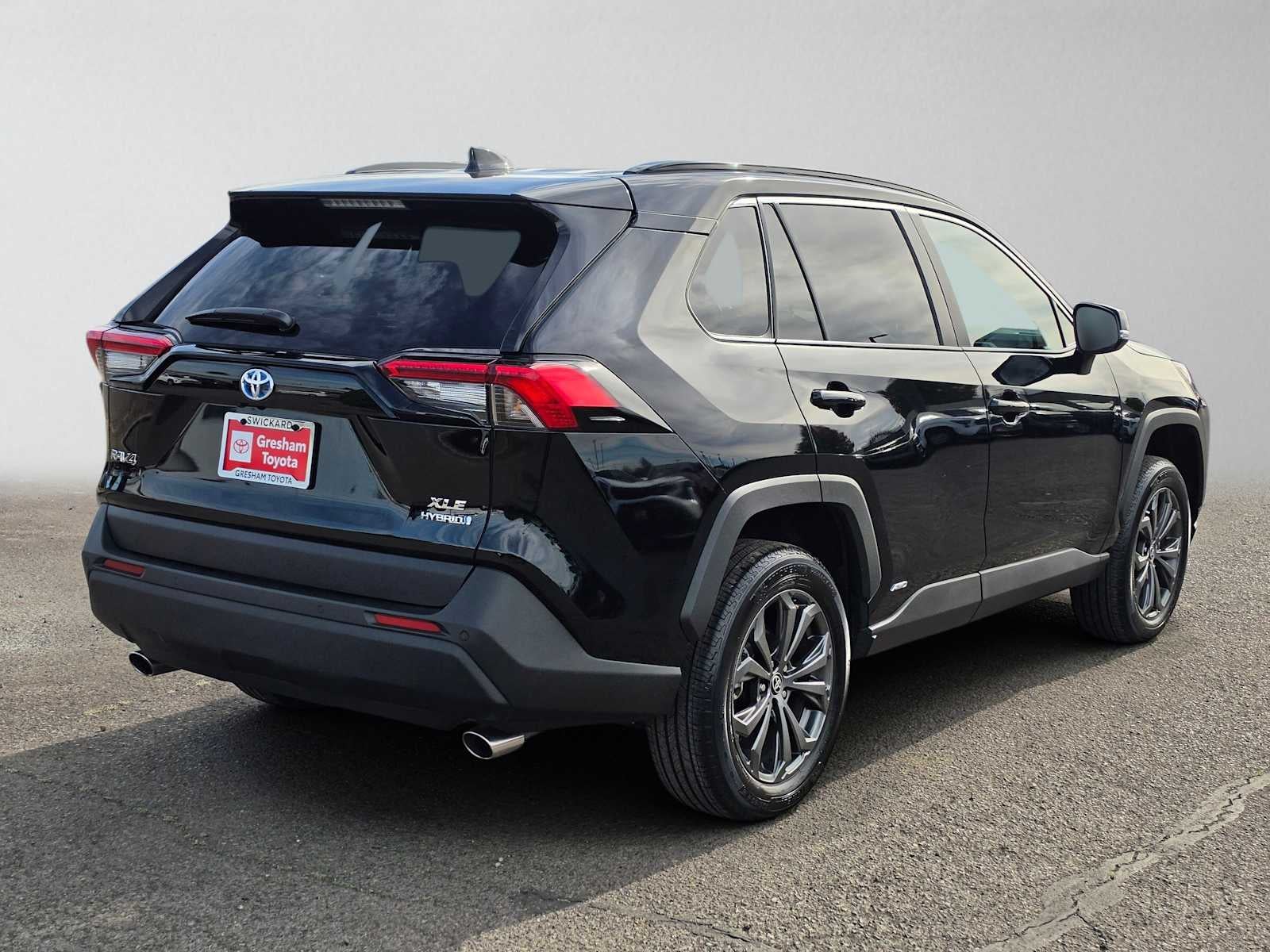 2023 Toyota RAV4 Hybrid XLE Premium