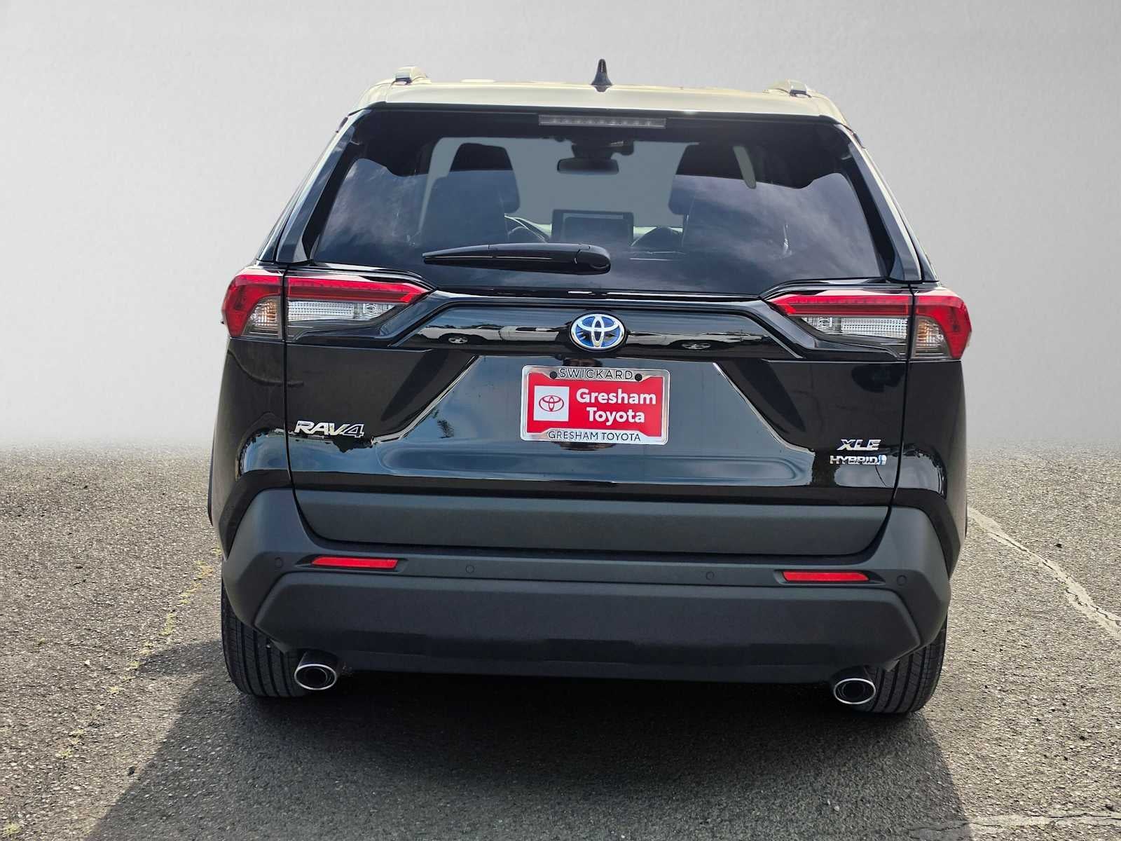 2023 Toyota RAV4 Hybrid XLE Premium