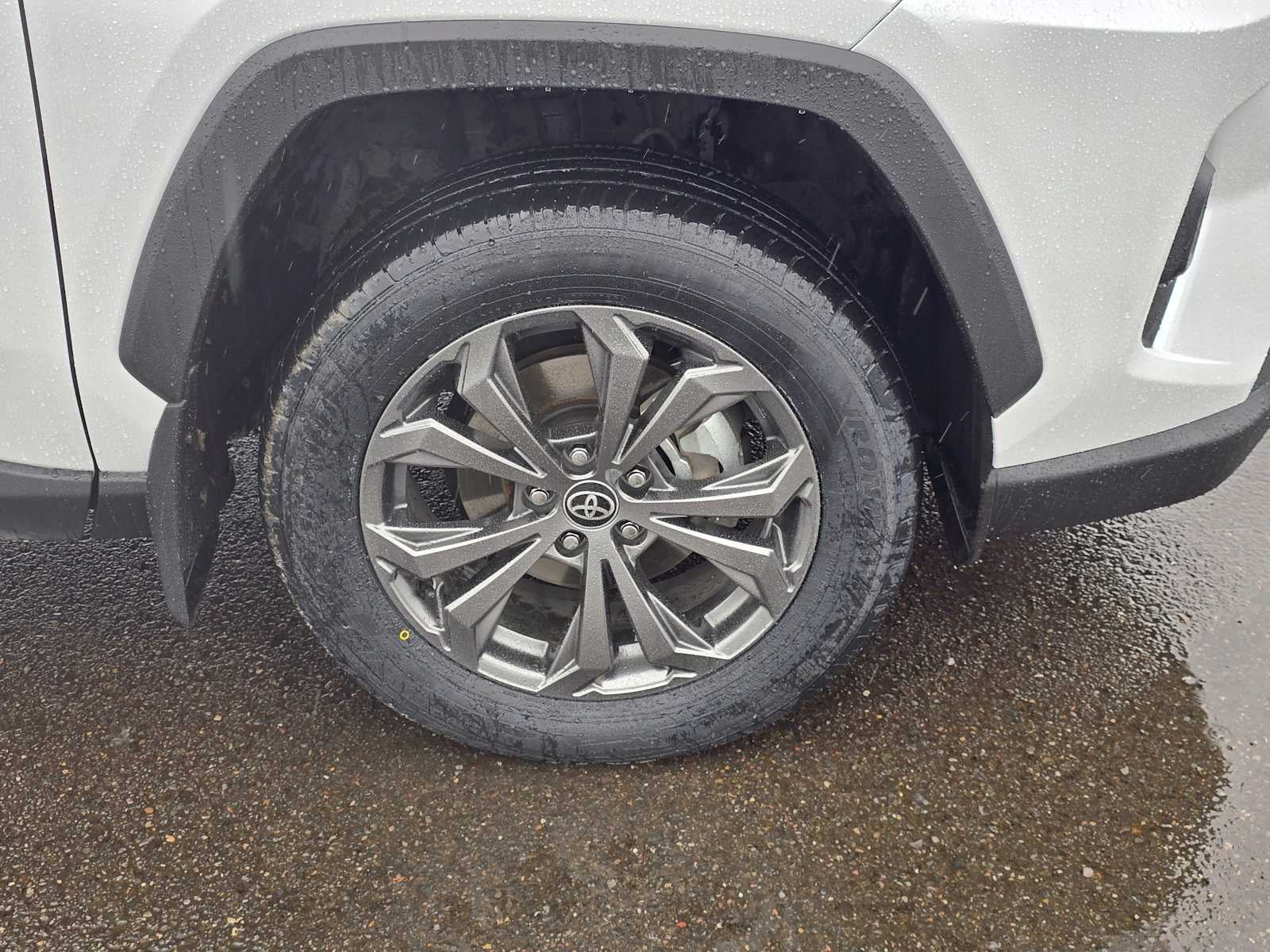 2023 Toyota RAV4 Hybrid XLE Premium