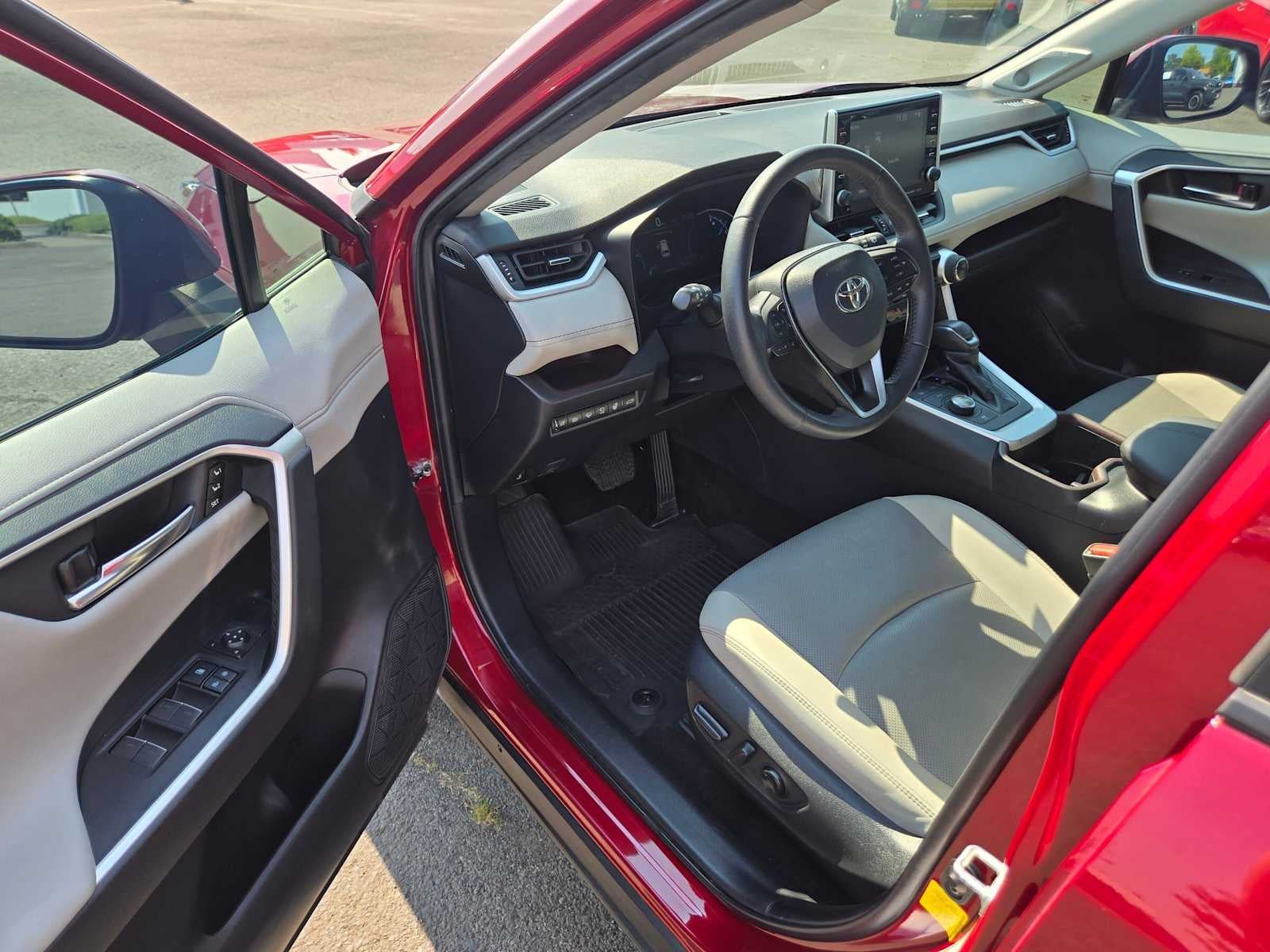 2022 Toyota RAV4 Hybrid Limited