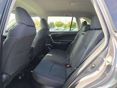 2022 Toyota RAV4 Hybrid LE