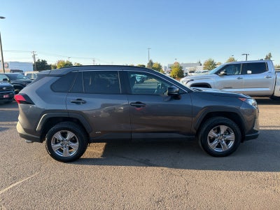 2022 Toyota RAV4 Hybrid LE