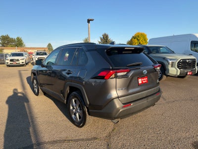 2022 Toyota RAV4 Hybrid LE