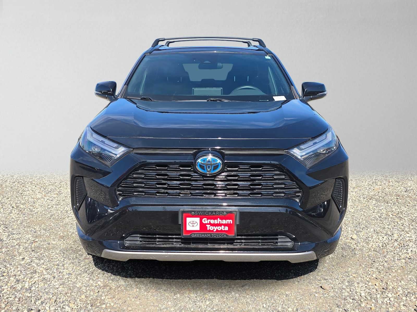 2023 Toyota RAV4 Hybrid SE