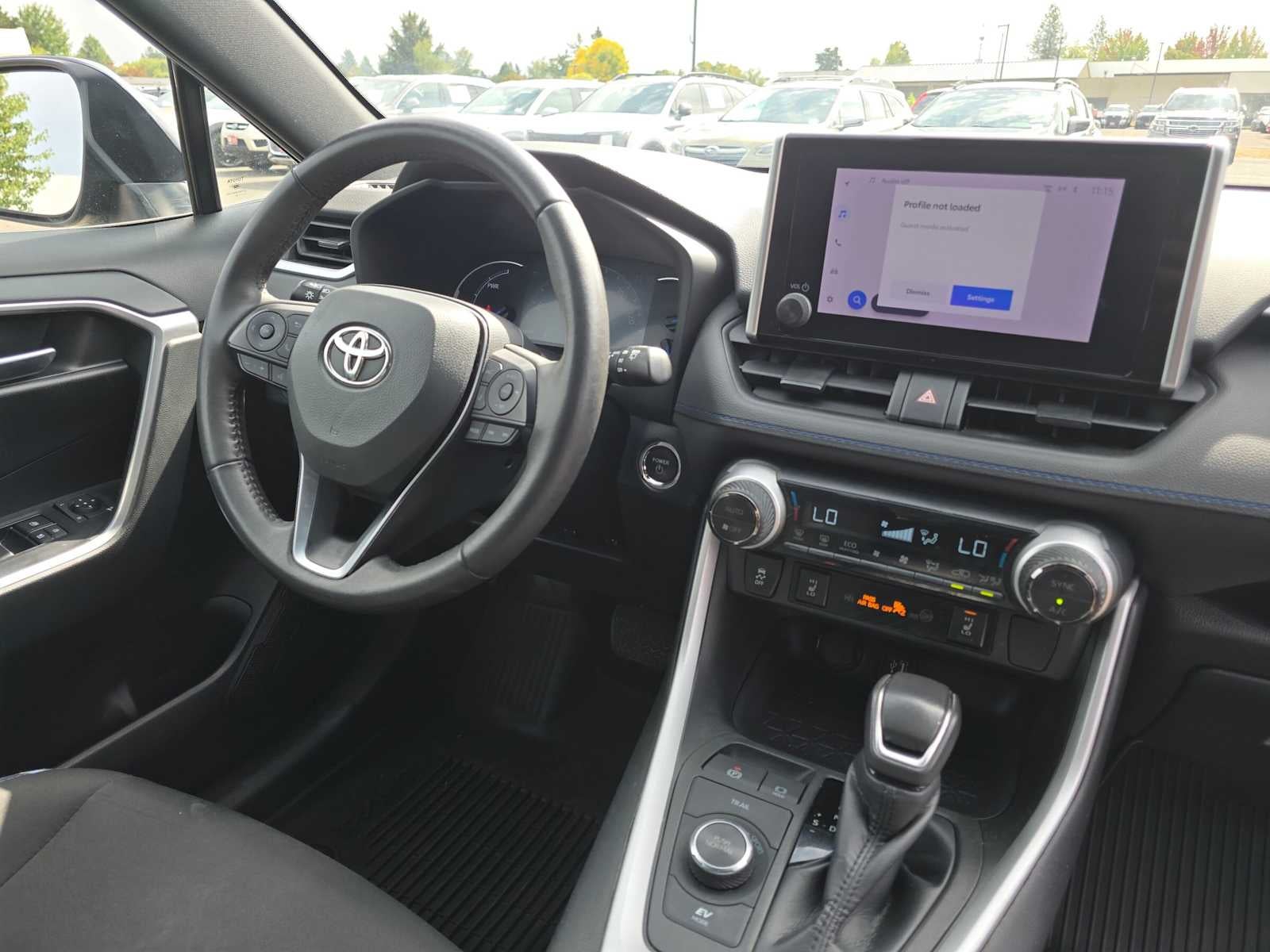 2023 Toyota RAV4 Hybrid SE