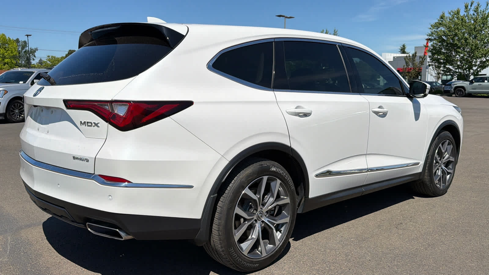 2023 Acura MDX w/Technology Package