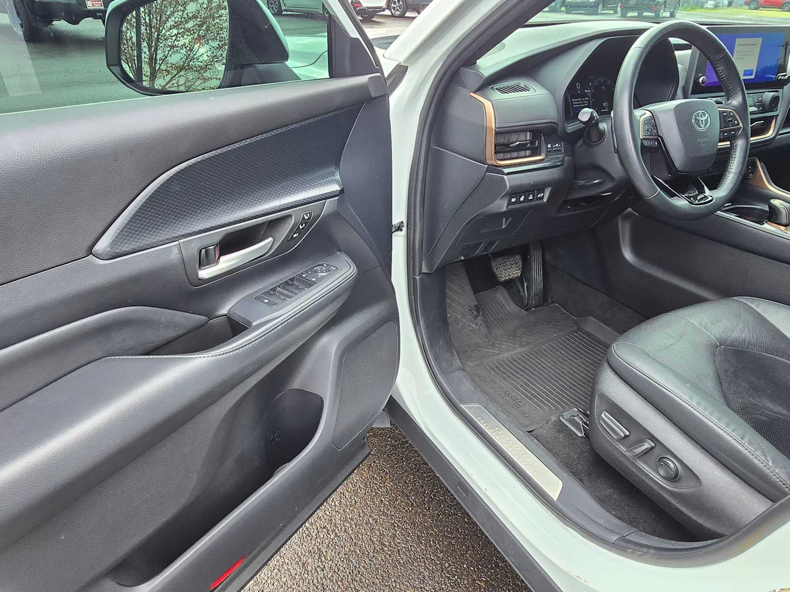 2024 Toyota Grand Highlander Hybrid MAX Limited